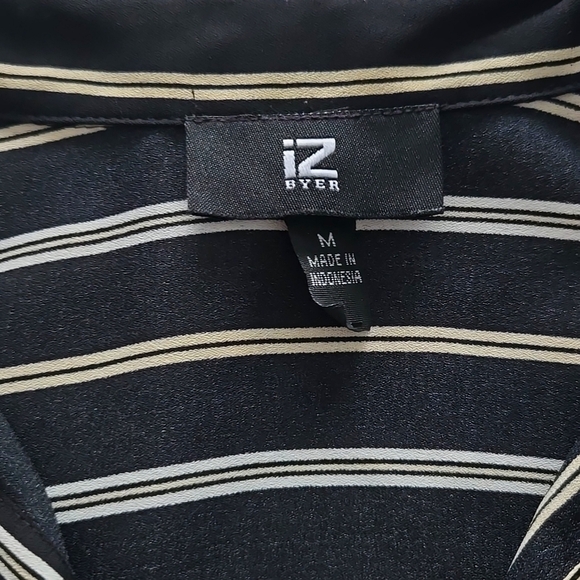 Button Down shirt - Picture 3 of 4